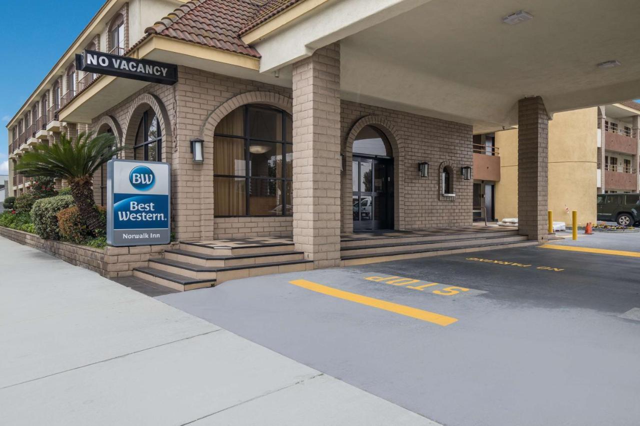 Best Western Norwalk Inn Экстерьер фото
