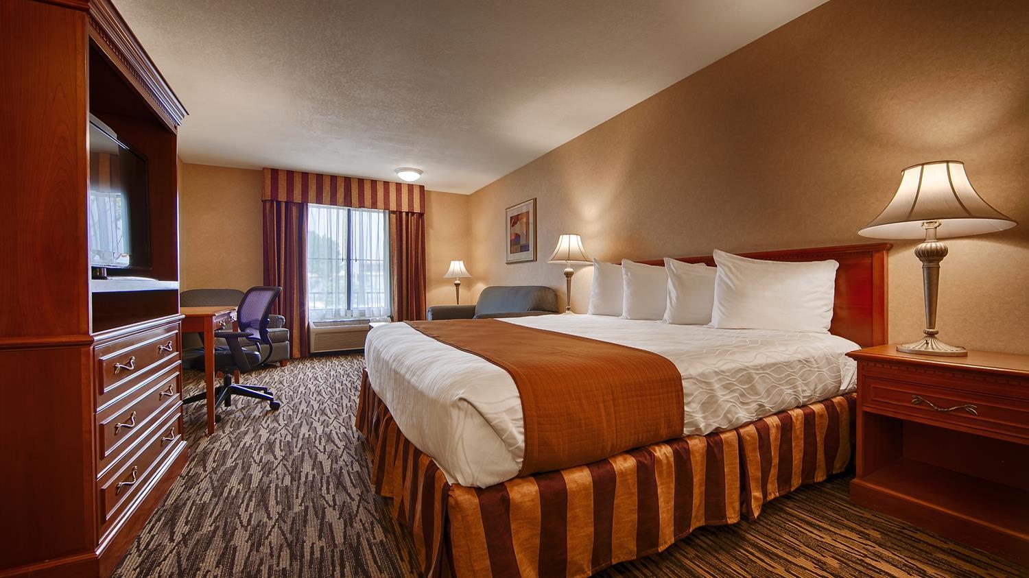 Best Western Norwalk Inn Экстерьер фото